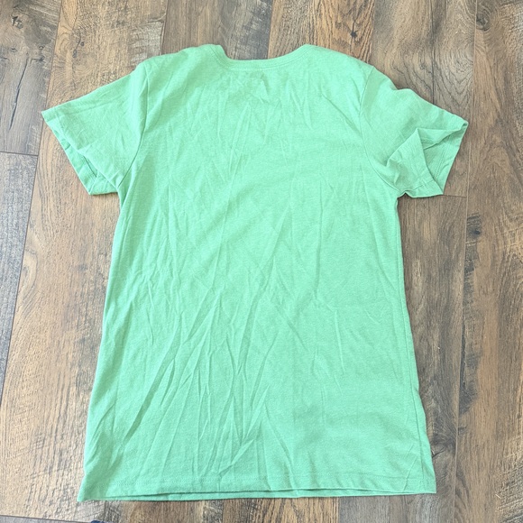 Walmart St. Patrick’s Day Lucky Charm Clover Graphic Tee Lucky Tshirt in Green - Picture 4 of 5